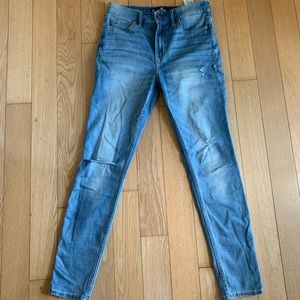 lightly distressed hollister highwaisted jeans